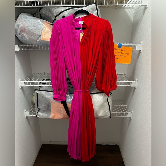 Elegant Red and Pink Women's Dress - Picture 2 of 6